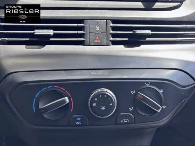 Hyundai Bayon 1.0 t-gdi 100 hybrid 48v — photo 24