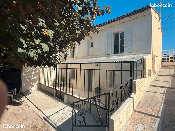 Maison de ville avec jardin