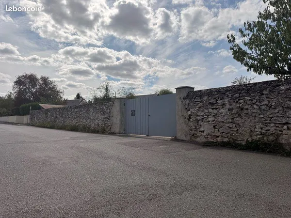 Terrain loisirs, entrepôt, Cormery