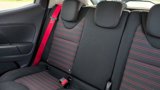 Renault Clio RS 1.6 Turbo 220 EDC6 - Trophy – 2018 – 40804 km – Essence – Boîte Automatique — photo 31