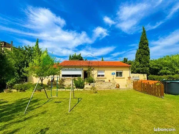 Propriété 4 pièces 130 m²