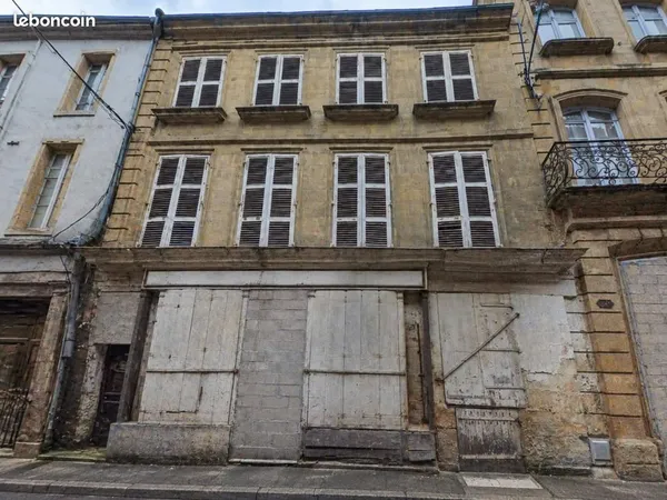 Immeuble 8 pièces 310 m²
