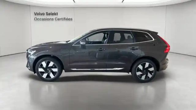 Volvo Xc60 t6 recharge awd 253 ch + 145 ch geartronic 8 — photo 3