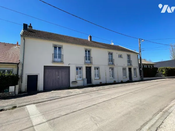 Maison 8 pièces 298 m²