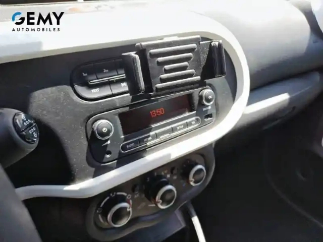 Renault Twingo iii sce 65 — photo 15
