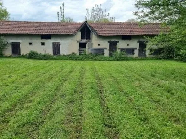 Ferme 500 m²