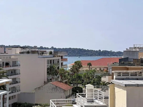 Appartement 5 pièces 155 m²