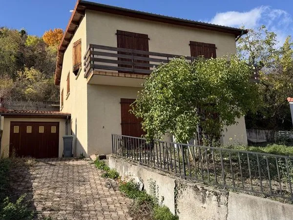 Maison 5 pièces 130 m²