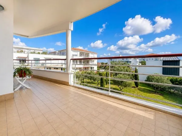 Appartement proche marché central