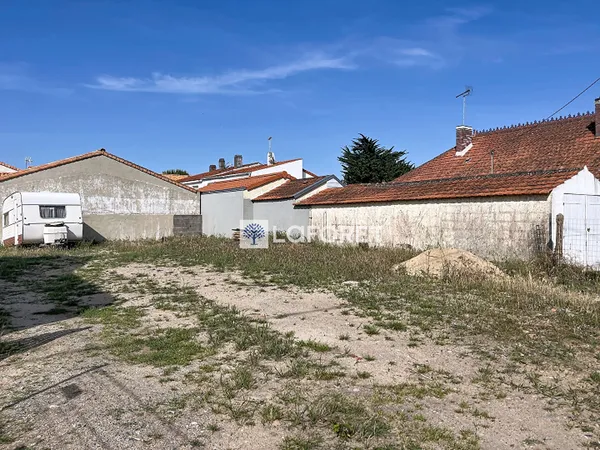 Terrain 200 m²