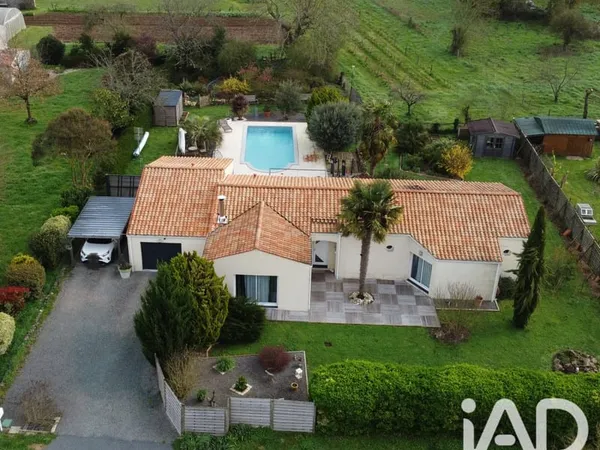 Maison 6 pièces 143 m²