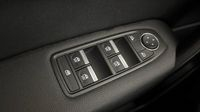 Renault Captur 1.3 TCe 140ch FAP Rive Gauche — photo 27