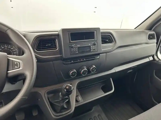 Renault Master fgn trac f3500 l2h2 blue dci 135 — photo 66