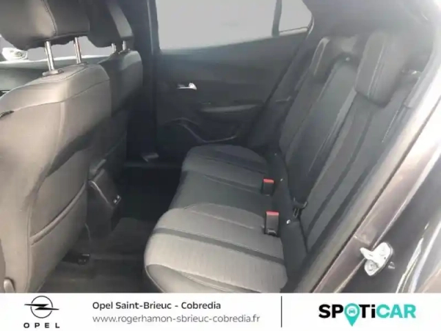 Peugeot 2008 1.2 puretech 100ch s&amp;s allure — photo 10