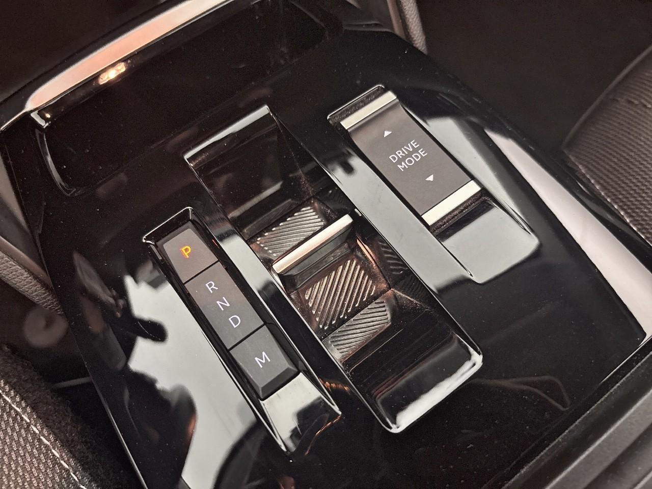 Citroën C4 hybride 136 e-dcs6 plus — photo 22