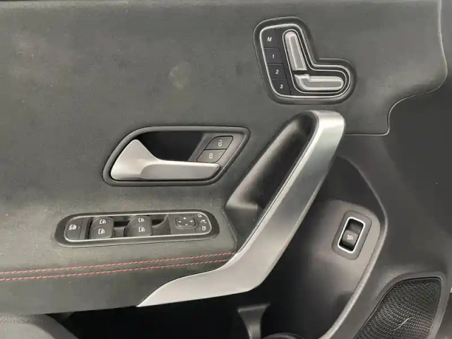 Mercedes Classe A 200 d 8g-dct — photo 24