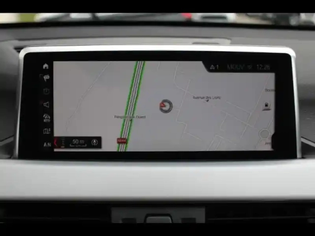 Bmw X1 sdrive18ia 140ch business design dkg7 — photo 9
