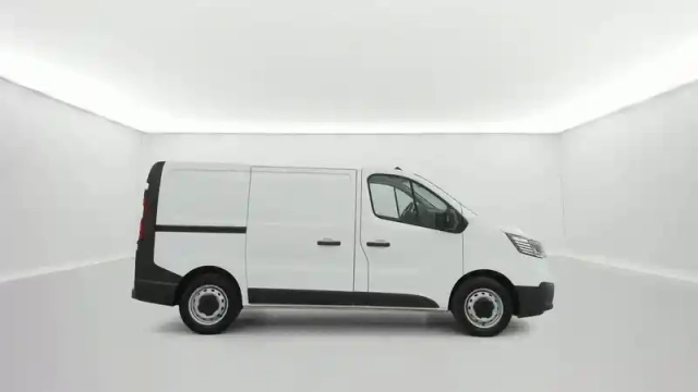 Renault Trafic fg blue dci 130 l1h1 3t gsr2 — photo 6