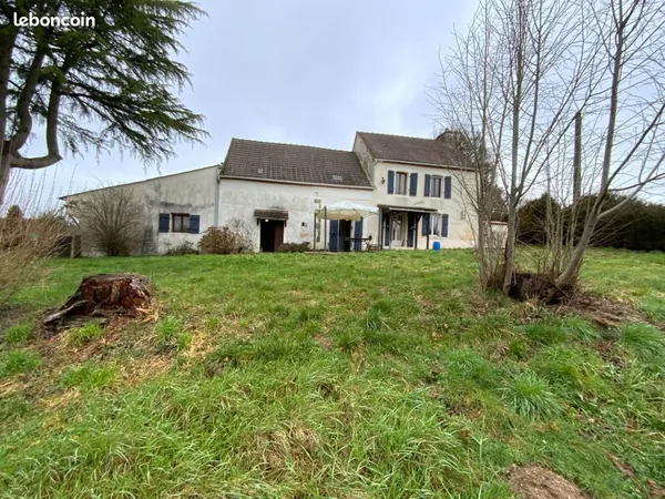 Longère 5 pièces 110 m²