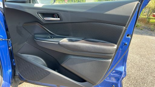 Toyota C-HR 1.2 T 116 2WD - Dynamic – 2018 – 45335 km – Essence – Boîte Manuelle — photo 22