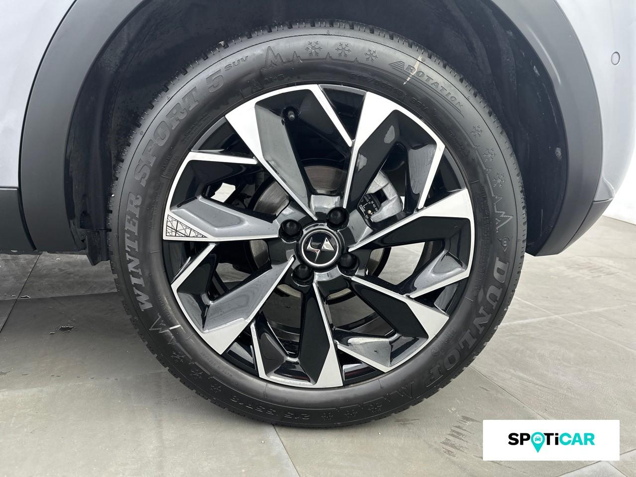 Ds Ds 3 crossback puretech 130ch louvre automatique — photo 11