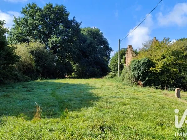 Terrain 2500 m²