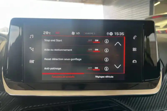 Peugeot 208 puretech 100 s&amp;s eat8 — photo 22