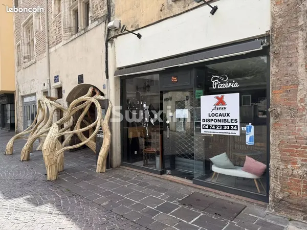 Local commercial 24 m² Bourg-en-Bresse