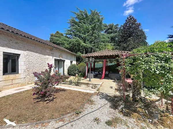 Maison 4 pièces 171 m²