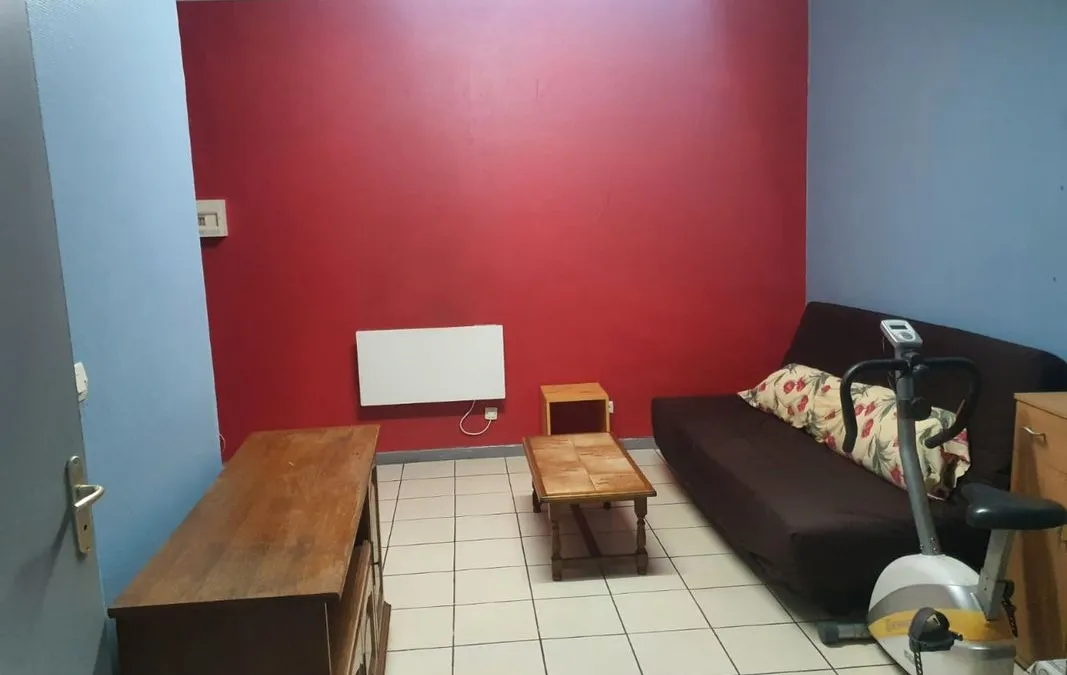 Photo 1