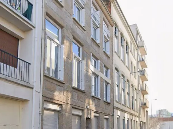 Joli studio situé vers la FAC