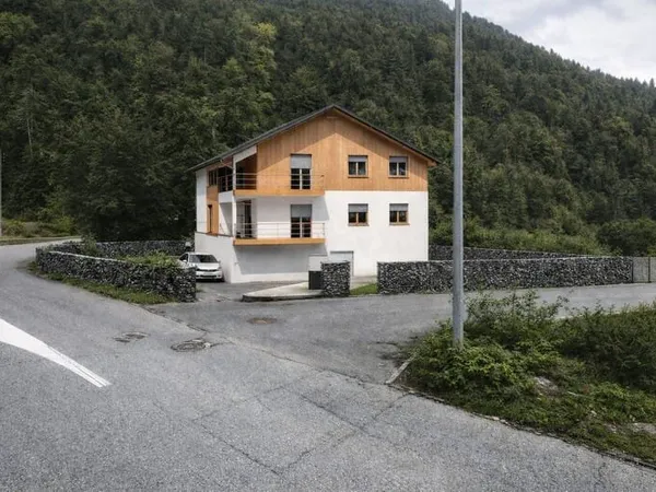 Terrain constructible 1325 m²