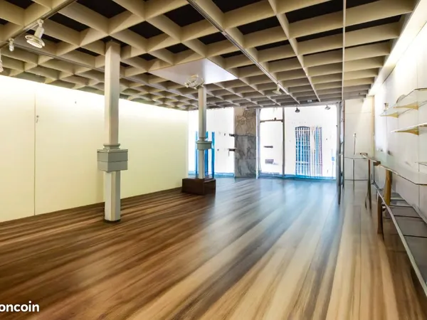 Local commercial 104 m² BESANCON