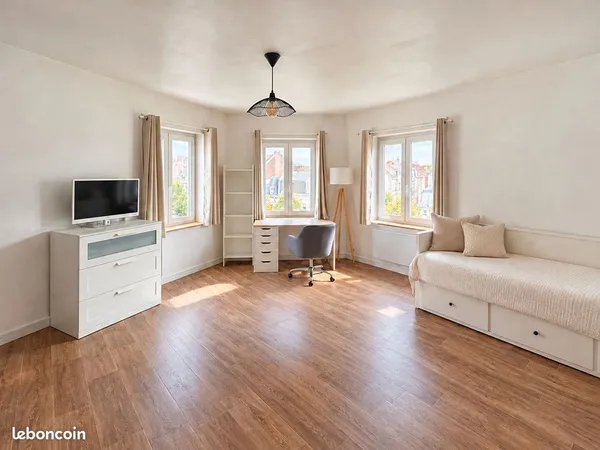 Studio 1 pièce 24 m²