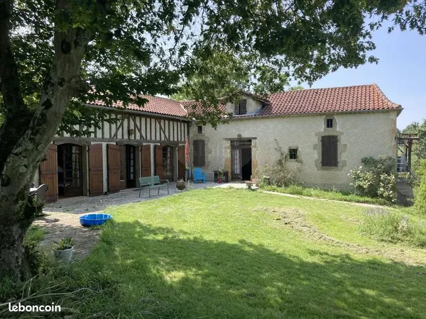 Maison 7 pièces 190 m²