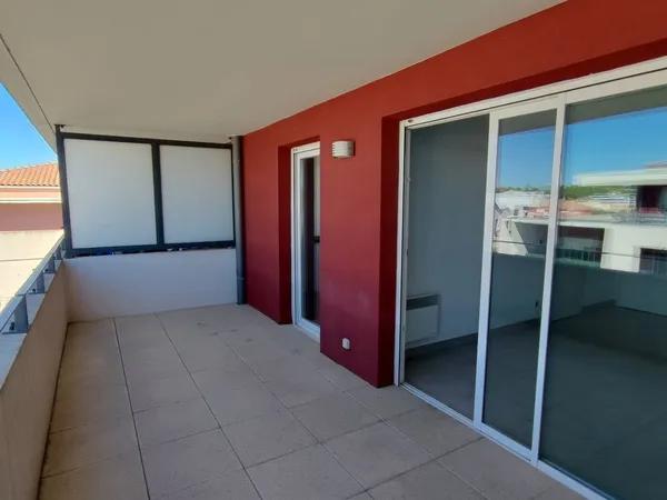 Le Crès F2 de 42m2 + 15m2 de terrasse - dernier étage