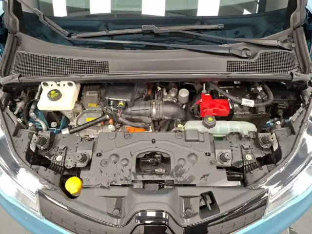Renault Zoé zoe r110 — photo 19