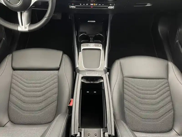 Mercedes Gla 200 d 8g-dct 4matic — photo 49