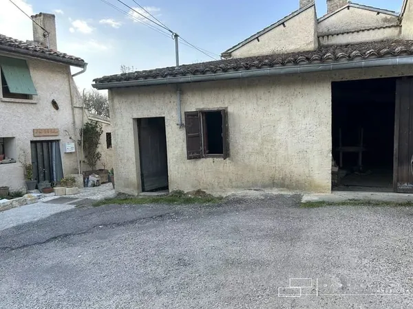 Local d’activité et entrepôt Vente Lectoure 2p  32900€