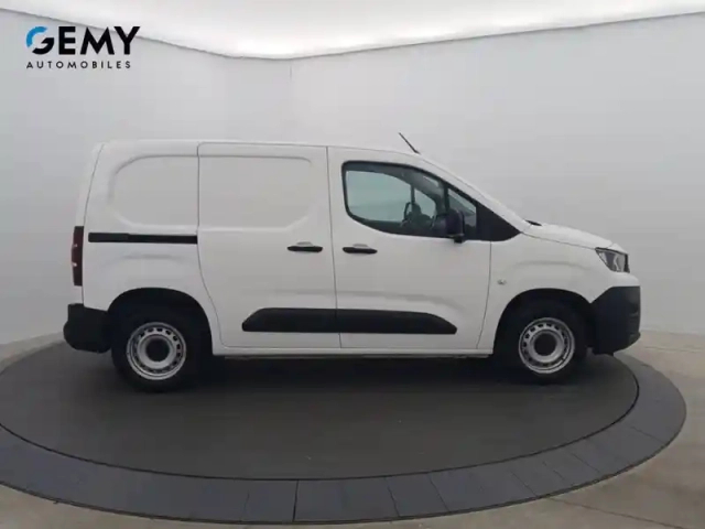 Peugeot Partner fourgon standard 650 kg bluehdi 100 s&amp;s bvm6 — photo 26