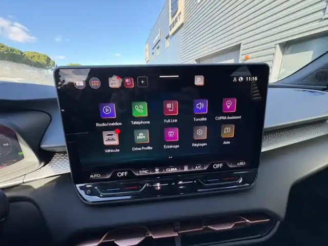 Cupra Terramar 1.5 etsi hybrid 150 ch dsg7 — photo 21