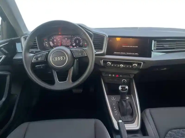 Audi A1 sportback 30 tfsi 116 ch s tronic 7 — photo 31