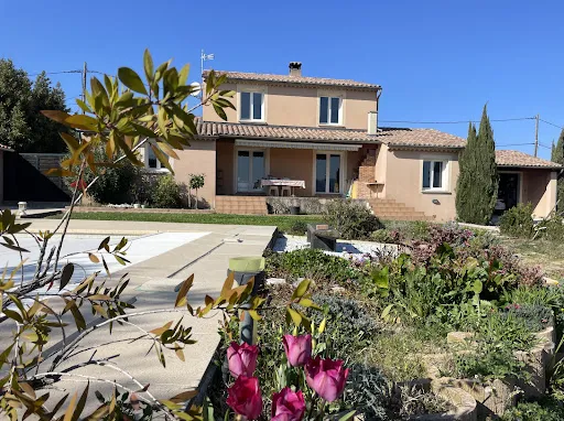 Villa 6 pièces 180 m²