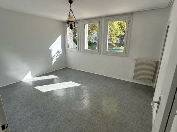 T2 vide 44m2 idéal investisseur