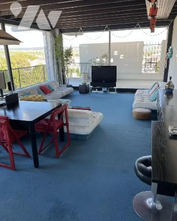 Appartement 7 pièces 145 m²