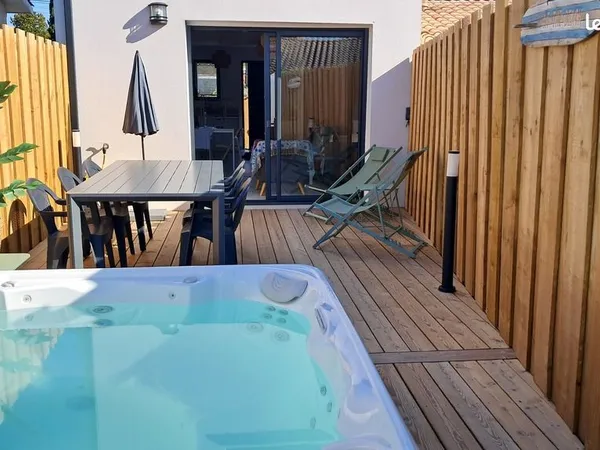 Carcans Bourg Maison 6 couchages avec SPA