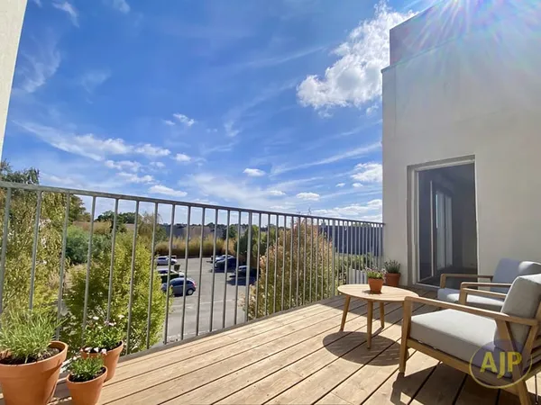 Nantes La Beaujoire - T3 avec TERRASSE, parking
