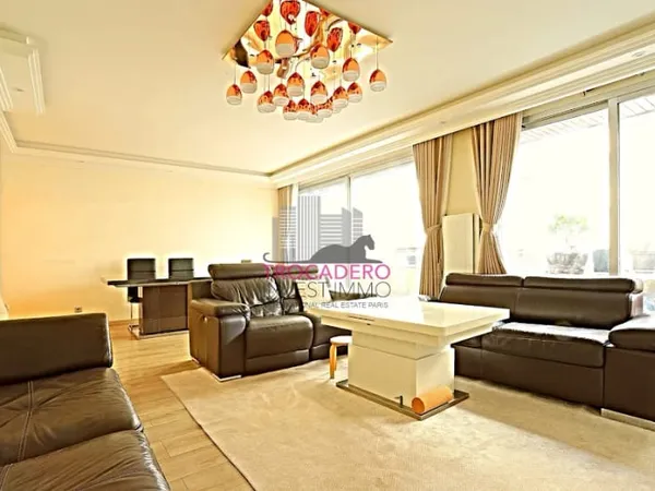 Appartement 5 pièces 106 m²