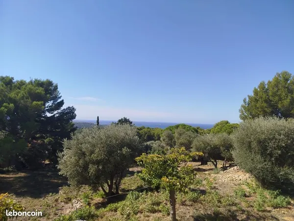 Maison 9 pièces 260 m²