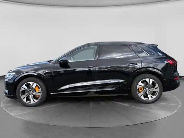 Audi E-Tron 50 313ch avus e-quattro — photo 30